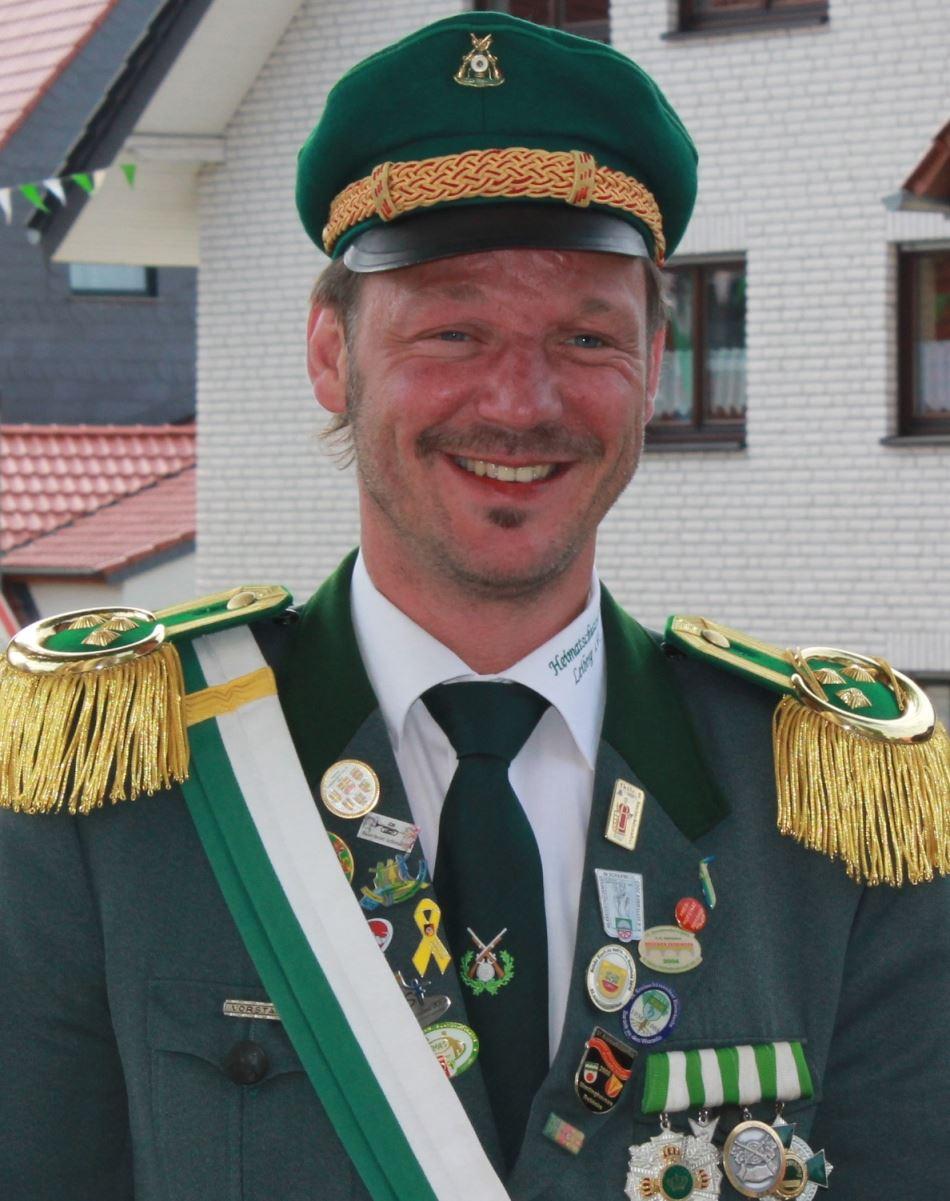 Ehren-Oberst Werner Müller